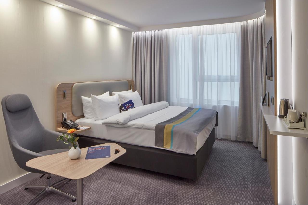 Holiday Inn Express - Merzig, An Ihg Hotel Zewnętrze zdjęcie