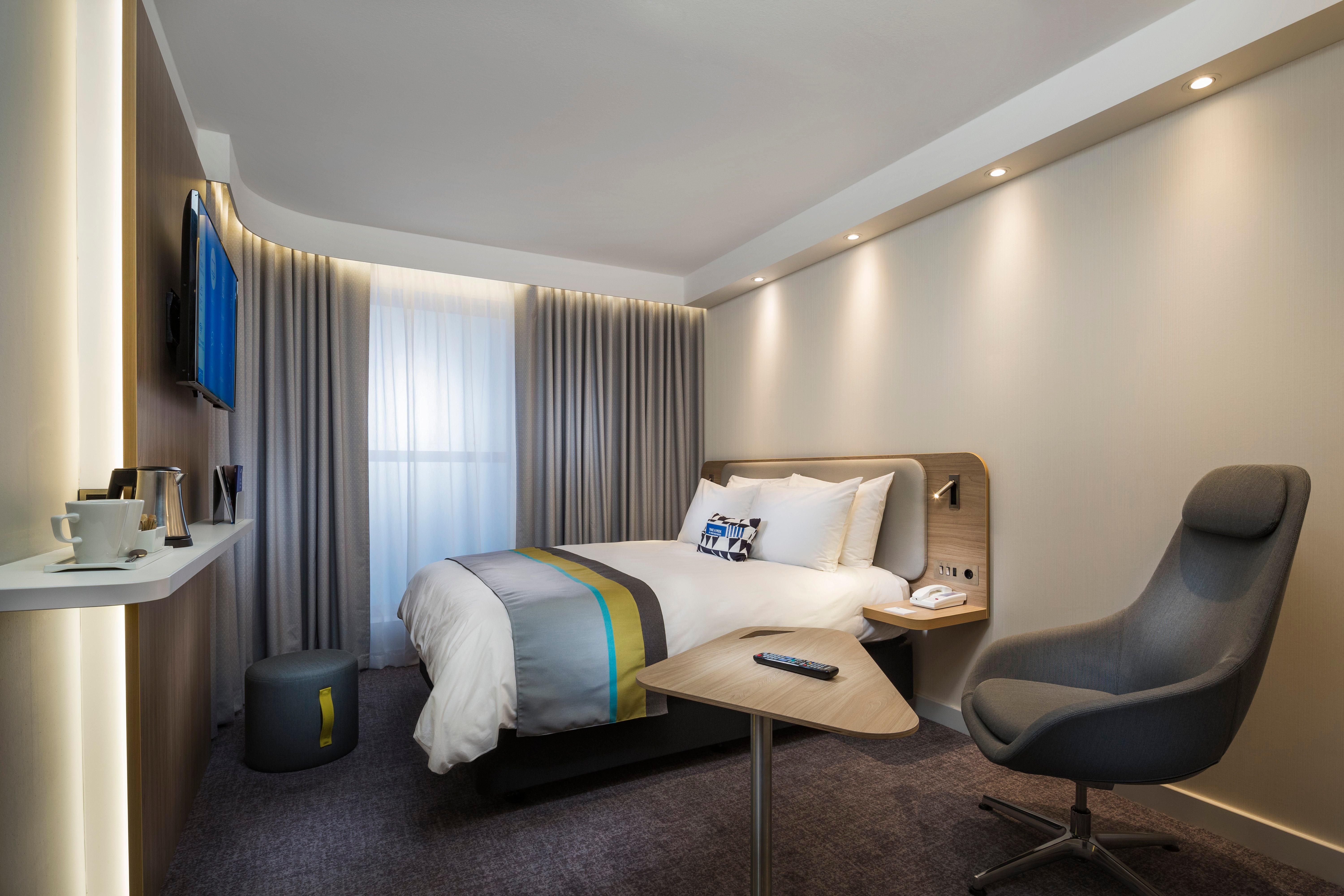 Holiday Inn Express - Merzig, An Ihg Hotel Zewnętrze zdjęcie