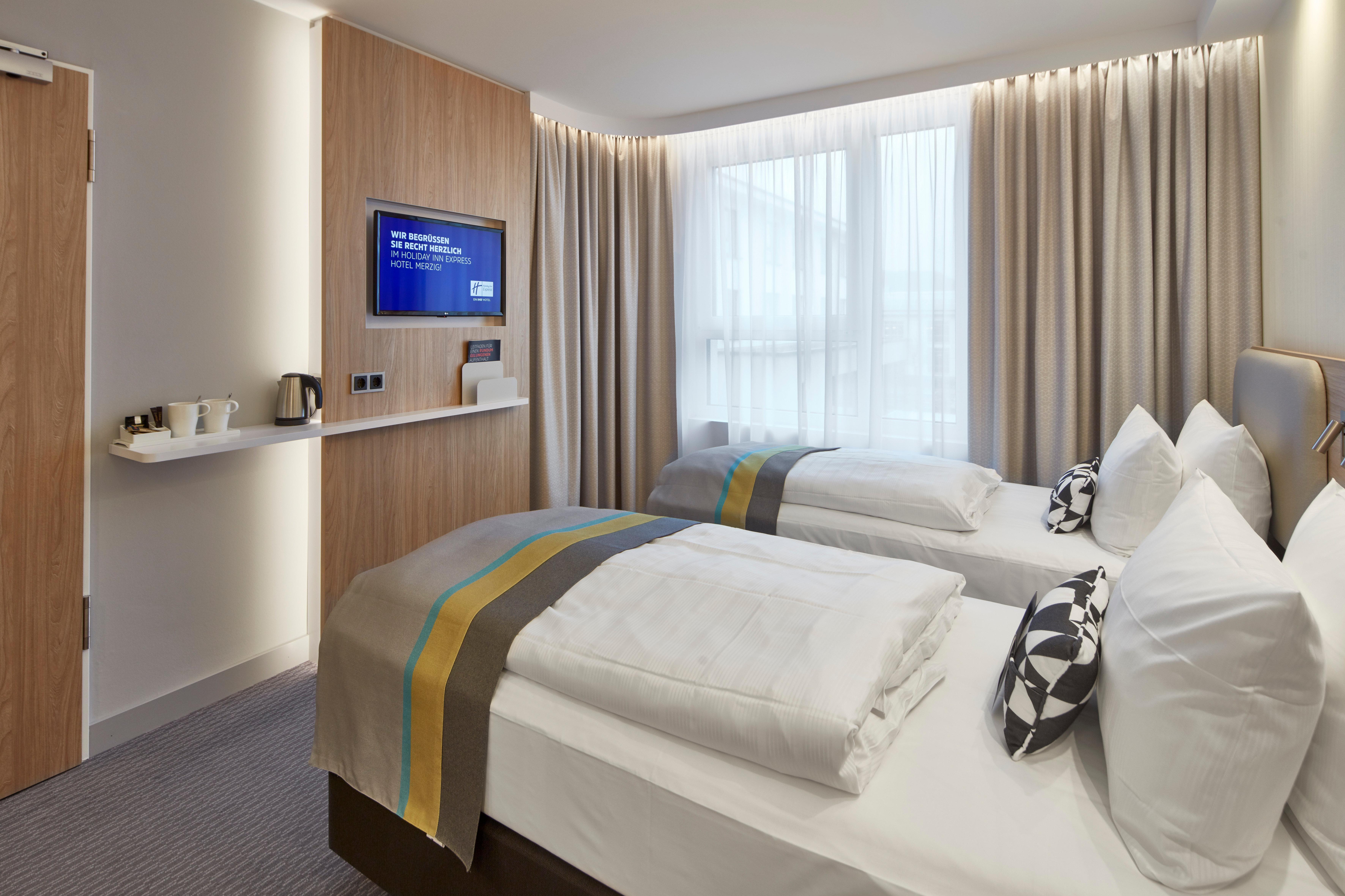 Holiday Inn Express - Merzig, An Ihg Hotel Zewnętrze zdjęcie