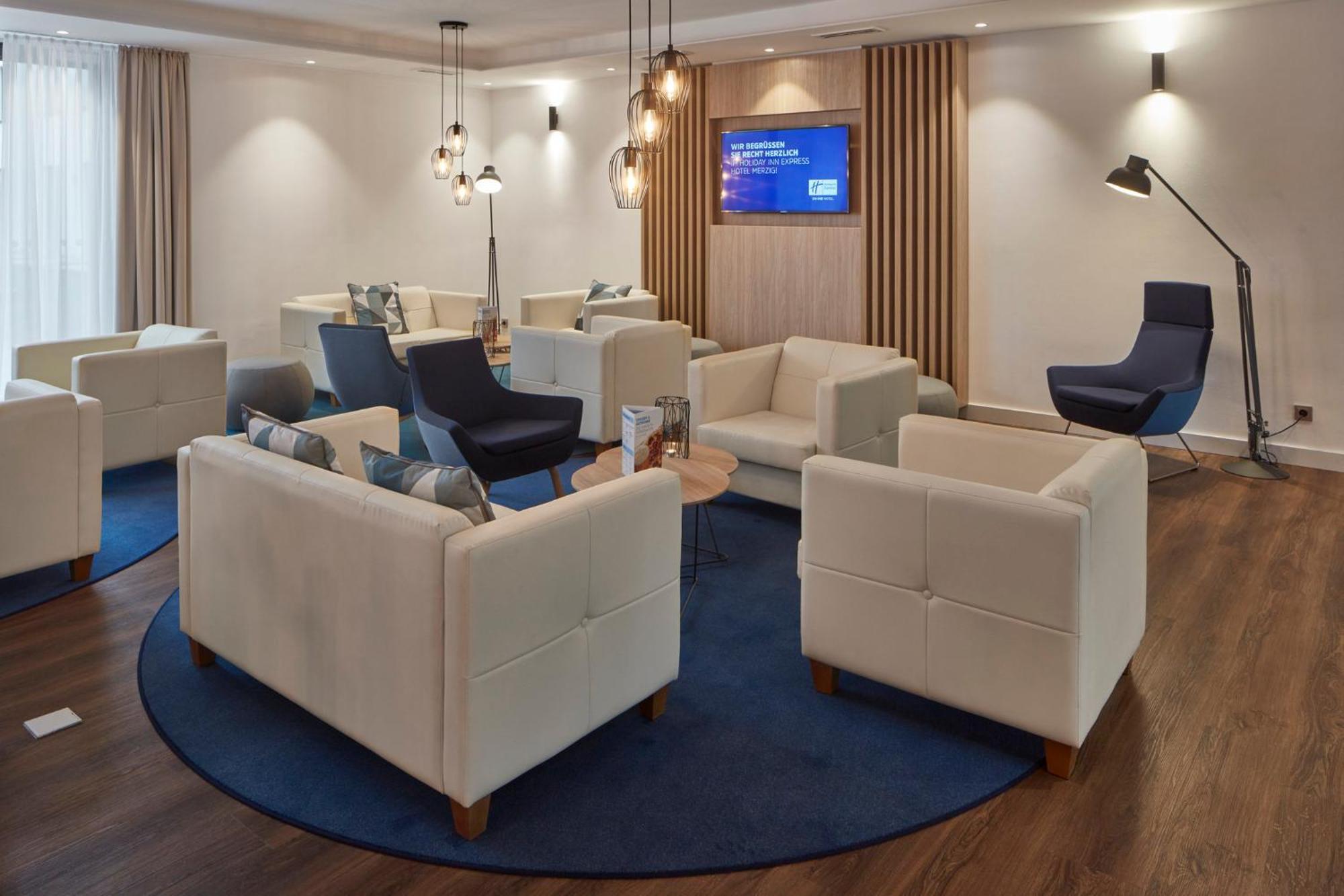 Holiday Inn Express - Merzig By Ihg Zewnętrze zdjęcie